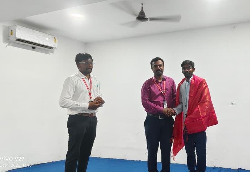 Chief guest addressing a student gathering